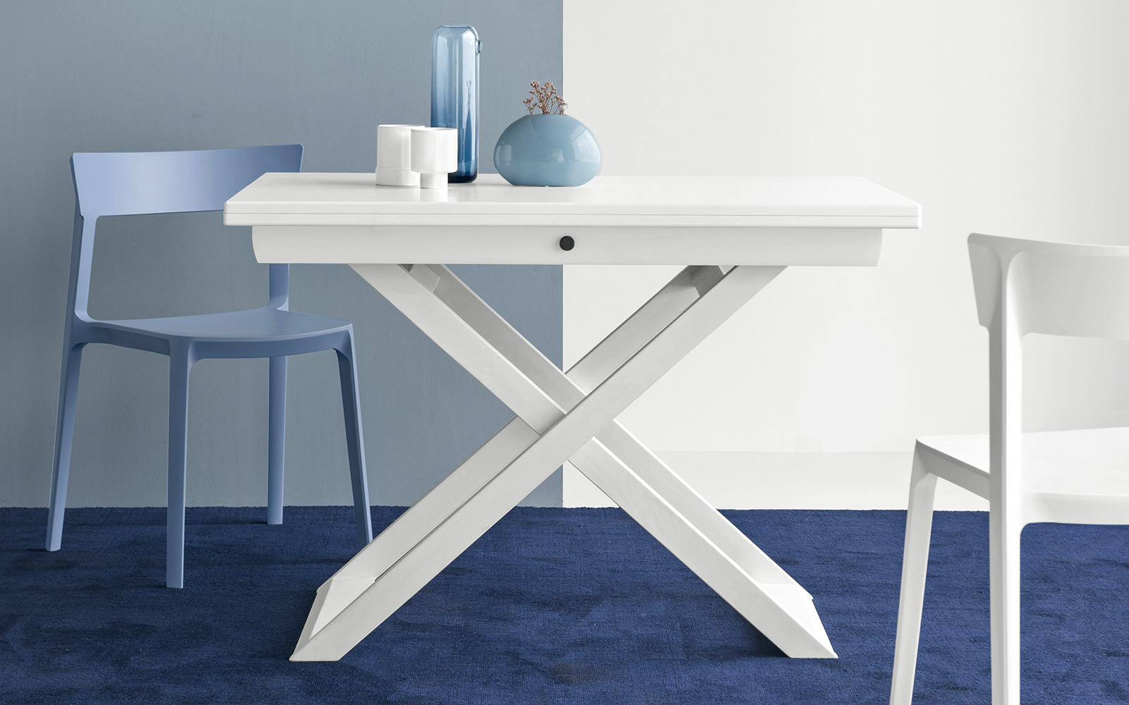 Tavolino Calligaris Sottosopra laccato bianco ottico